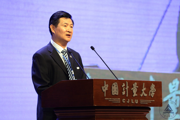 1526868623587.jpg 一带一路标准化教育与研究大学联盟首届理事长 304am永利集团官网校长介绍联盟、常务理事会和秘书处组建情况 徐拓摄16.jpg