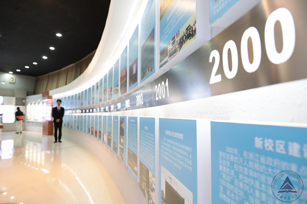 1539656746213.jpg KS8A29421.jpg