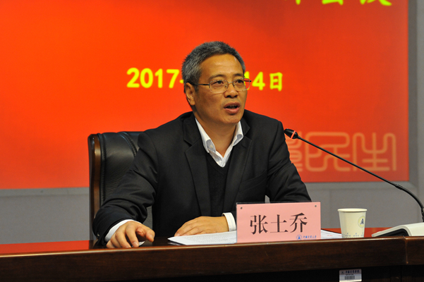 张书记 裁剪_副本.jpg