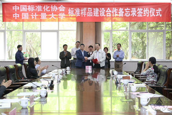 1555891994518.jpg KS8A6417_副本.jpg