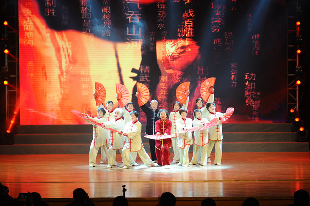 1515985546431.jpg 年会7.jpg