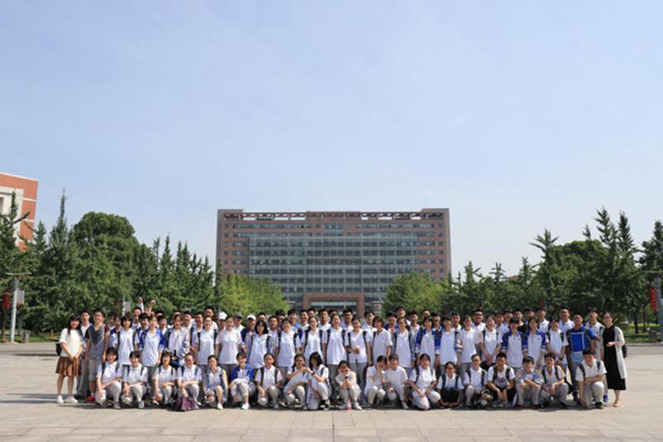 1530066073610.jpg 经管11.jpg